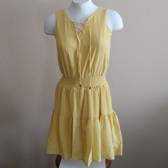 Universal Thread Dresses & Skirts - Universal Thread Sleeveless Yellow Dress Size XS